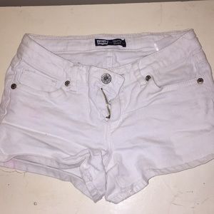 Girls Levi shorts